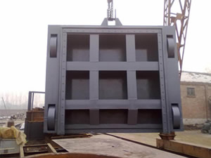 廣西兩用斜拉式啟閉機