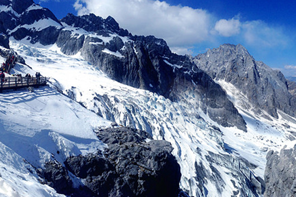 云南特色丽江旅游美食有哪些介绍