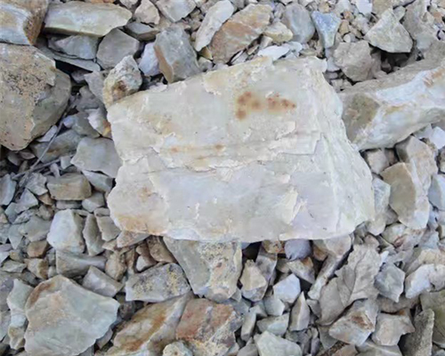 硅石(17)_浩天硅石矿开采