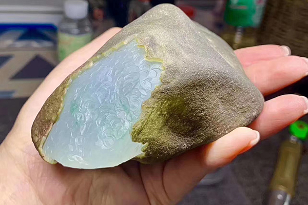 缅甸购买翡翠手镯如何鉴别