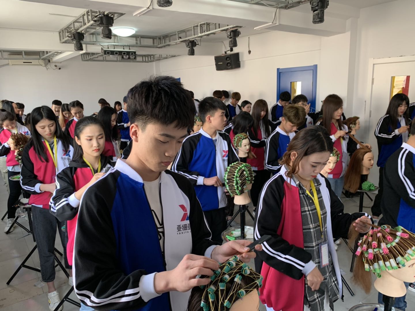 美容美发培训学校排名_美容美发培训职业学校