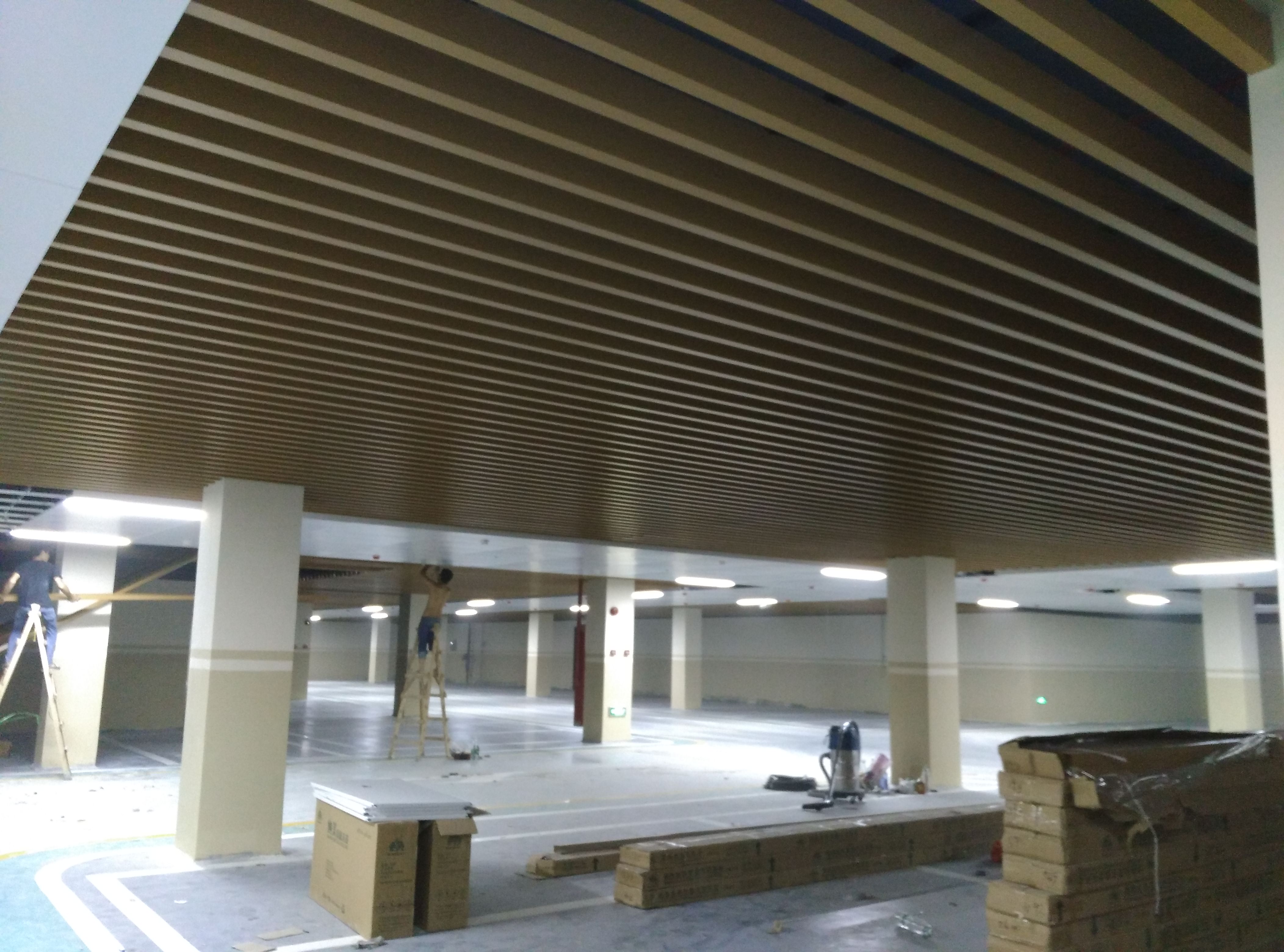 福州专业金属天花图片