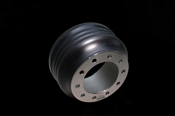 广西专业汽车双金属制动鼓销售-四通车轮