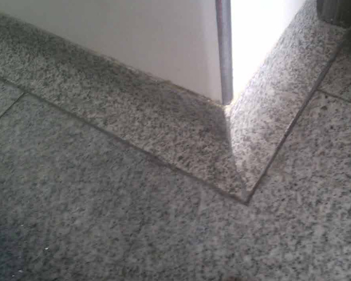 网站首页 行业信息 文章详情 水磨石是良好的建材材质,产品具有耐磨损