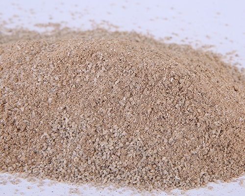 硅酸盐水泥熟料的细磨通常采用圈流粉磨工艺(即闭路操作系统).