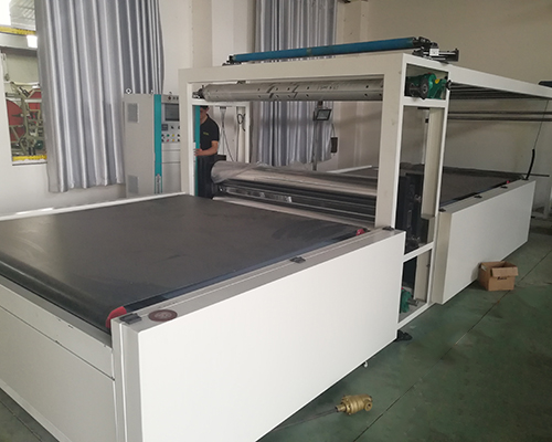 盐城推荐玻纤布复合机供应