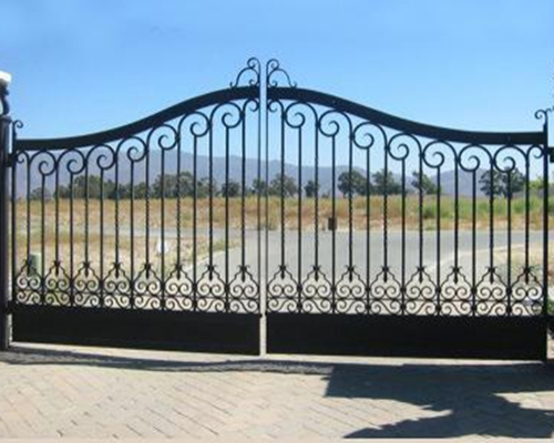 电动铁艺平开门