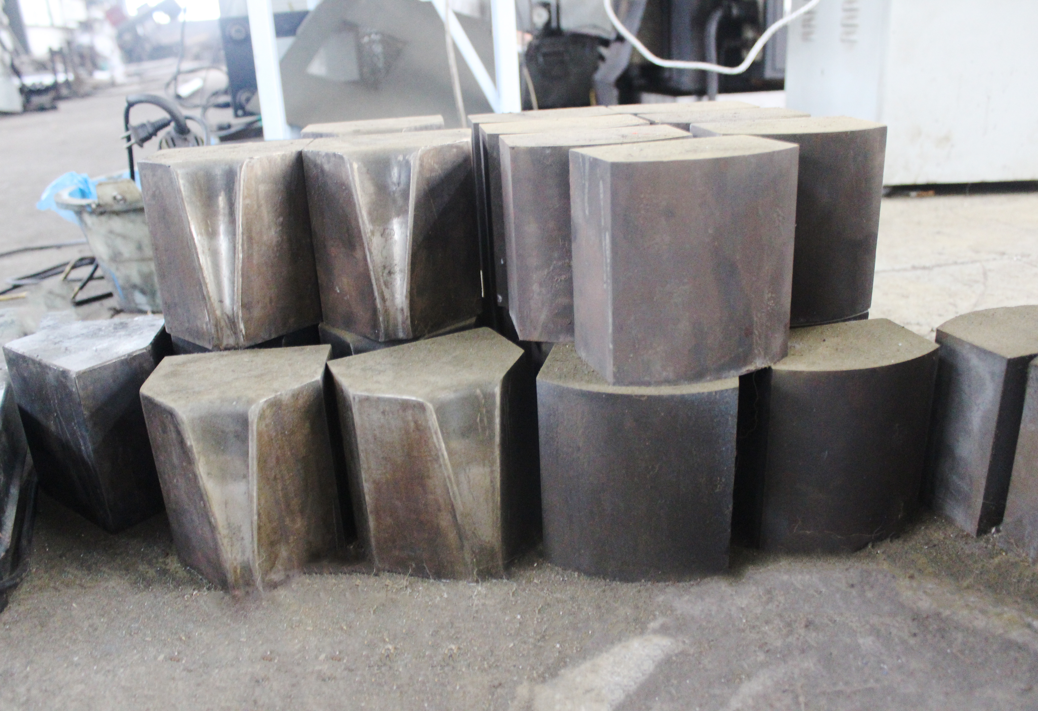 广安缩口机模具h13价格