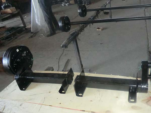 莱州扭力轴拖车定做,圆轴扭力轴哪家好