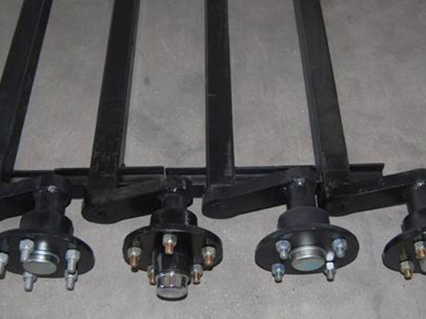 汉沽圆轴扭力轴制造,扭力轴拖车价格