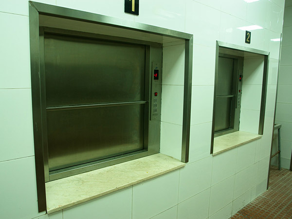 市南学校传菜电梯销售饭店传菜电梯供应