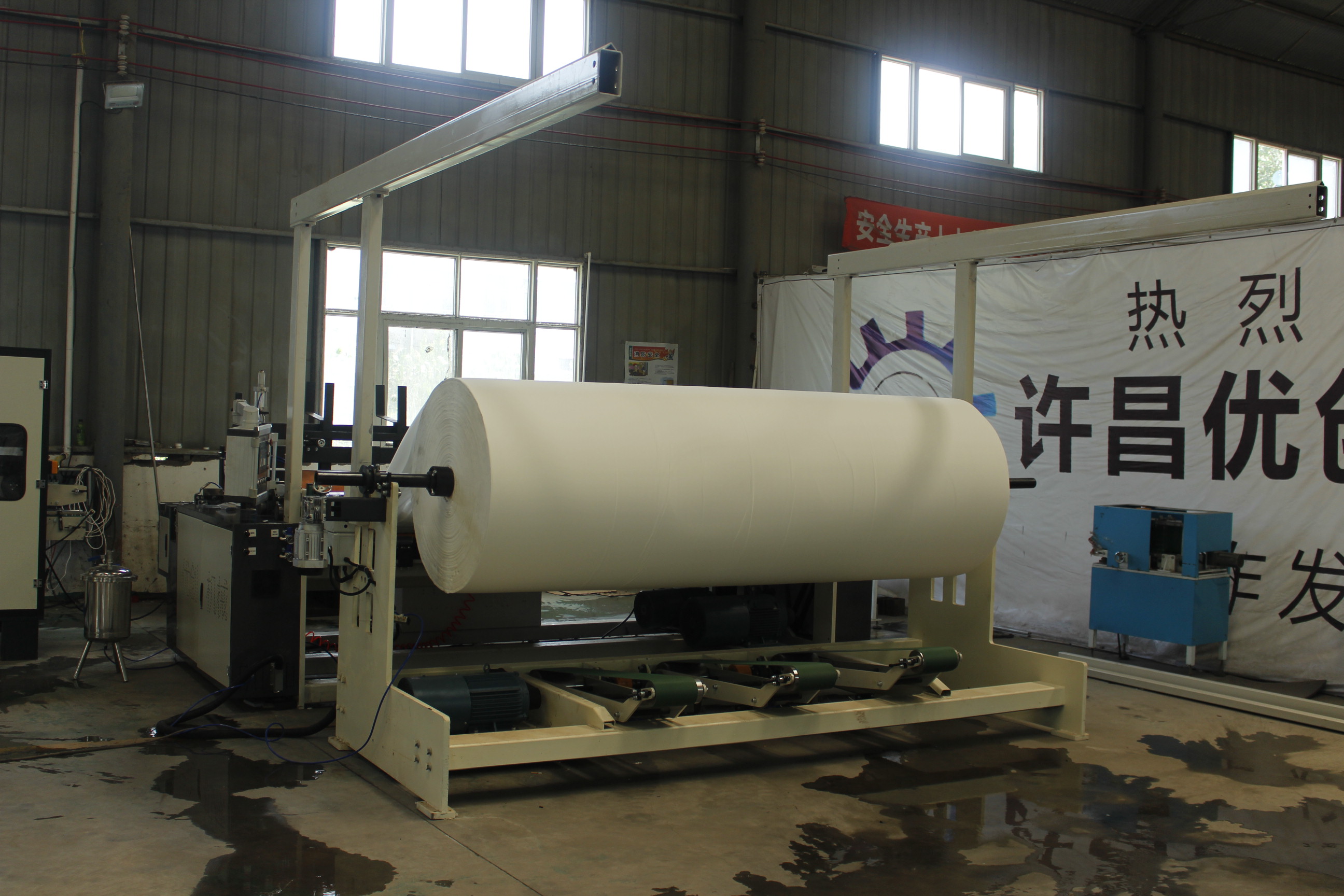 黑龙江新型卫生纸复卷机是什么卫生纸复卷机一条线设备厂