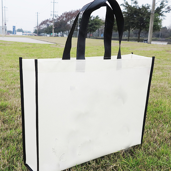 淮南无纺布购物袋货源充足,手提袋无纺布现货供应