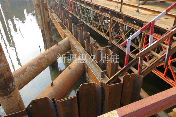 伊宁板型钢板桩图片热轧钢板桩多少钱