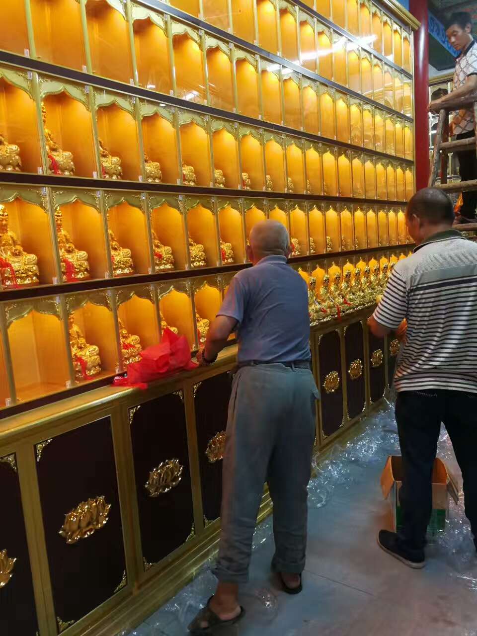 宣威佛龛生产厂