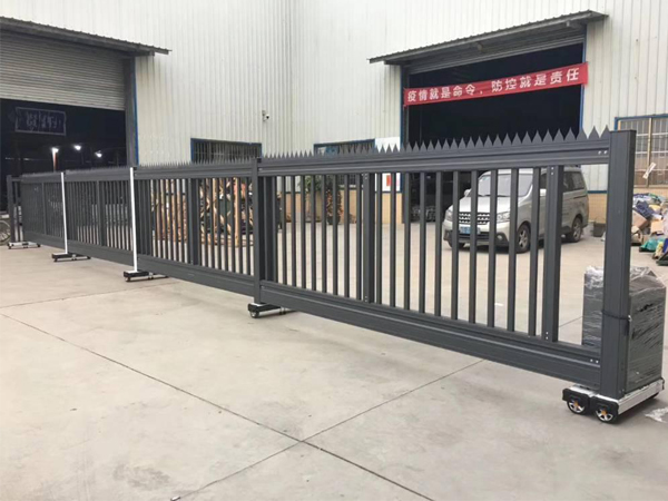 石嘴山有轨电动伸缩门多少钱学校电动伸缩门商家