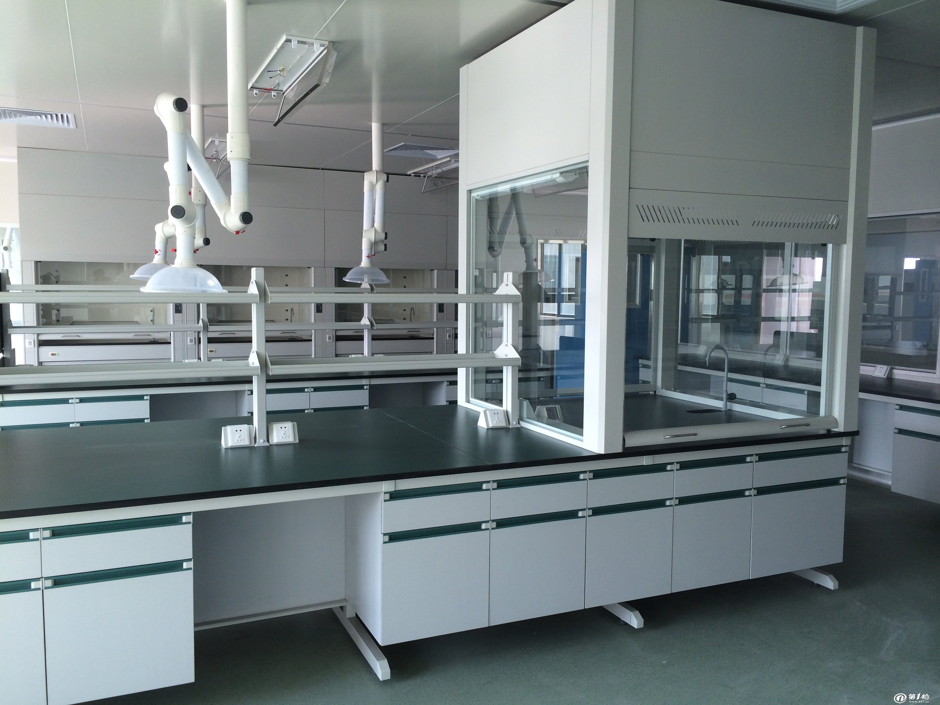 蔺镇实验室家具生产厂家