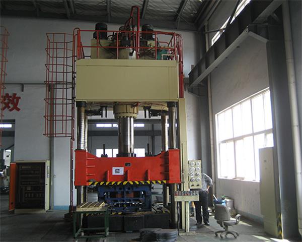 无锡三梁四柱液压机厂家批发